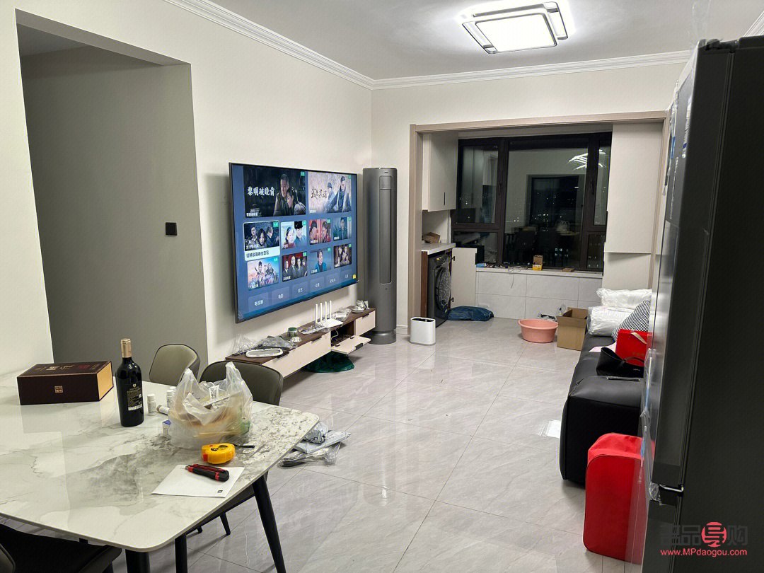 客廳吊頂雙眼皮尺寸(客廳吊頂雙眼皮尺寸要調(diào)多少才好看)