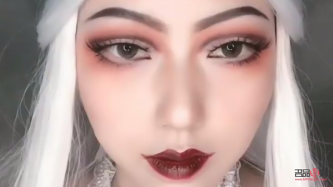 腫眼泡用什么化妝品(腫眼泡用什么化妝品比較好)