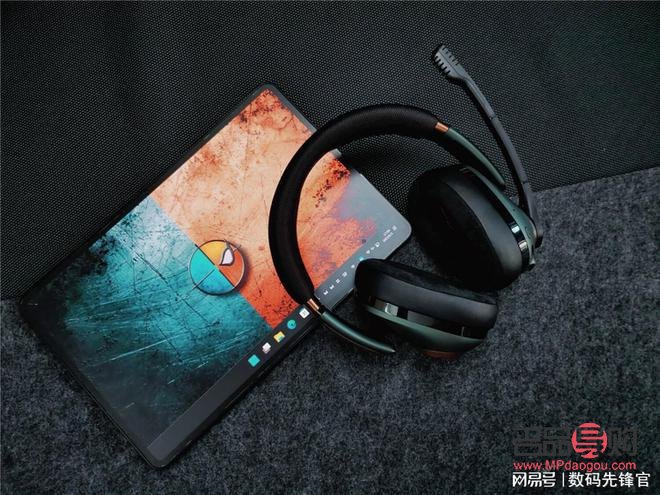 <h3>農(nóng)業(yè)銀行黃金對屏服務(wù)解析</h3>