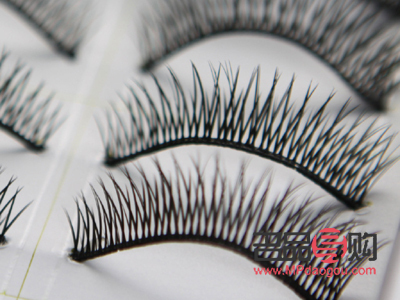 假眼睫毛加工視頻教程(假眼睫毛加工視頻教程大全)