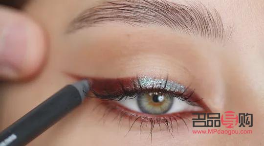 打造完美眼妝，你需要這些神器