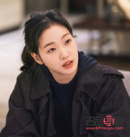 <h3>單眼皮眼皮下垂改善方法</h3>