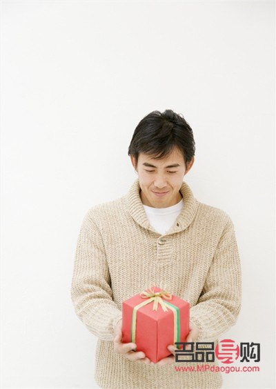 男人送什么過節(jié)禮物(男人送什么過節(jié)禮物比較好)