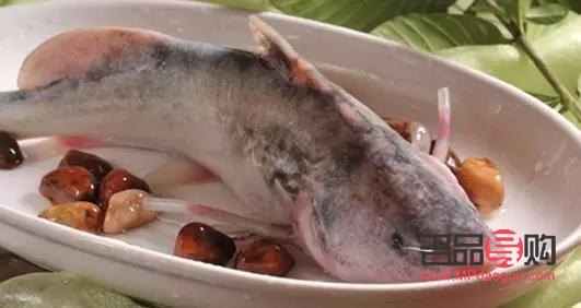 新月形眼睛好看嗎(新月形眼睛好看嗎圖片)