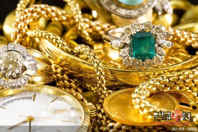 銀行里面買(mǎi)黃金怎么買(mǎi)(銀行里面買(mǎi)黃金怎么買(mǎi)劃算)