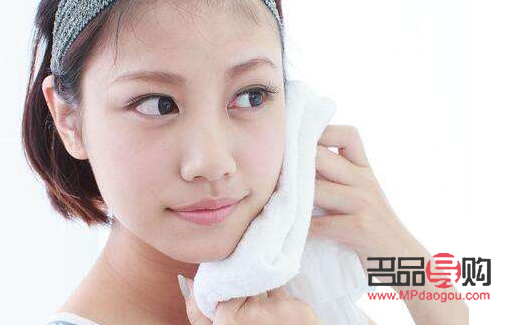 彩妝漆清洗全攻略：讓彩妝漆污漬無處遁形