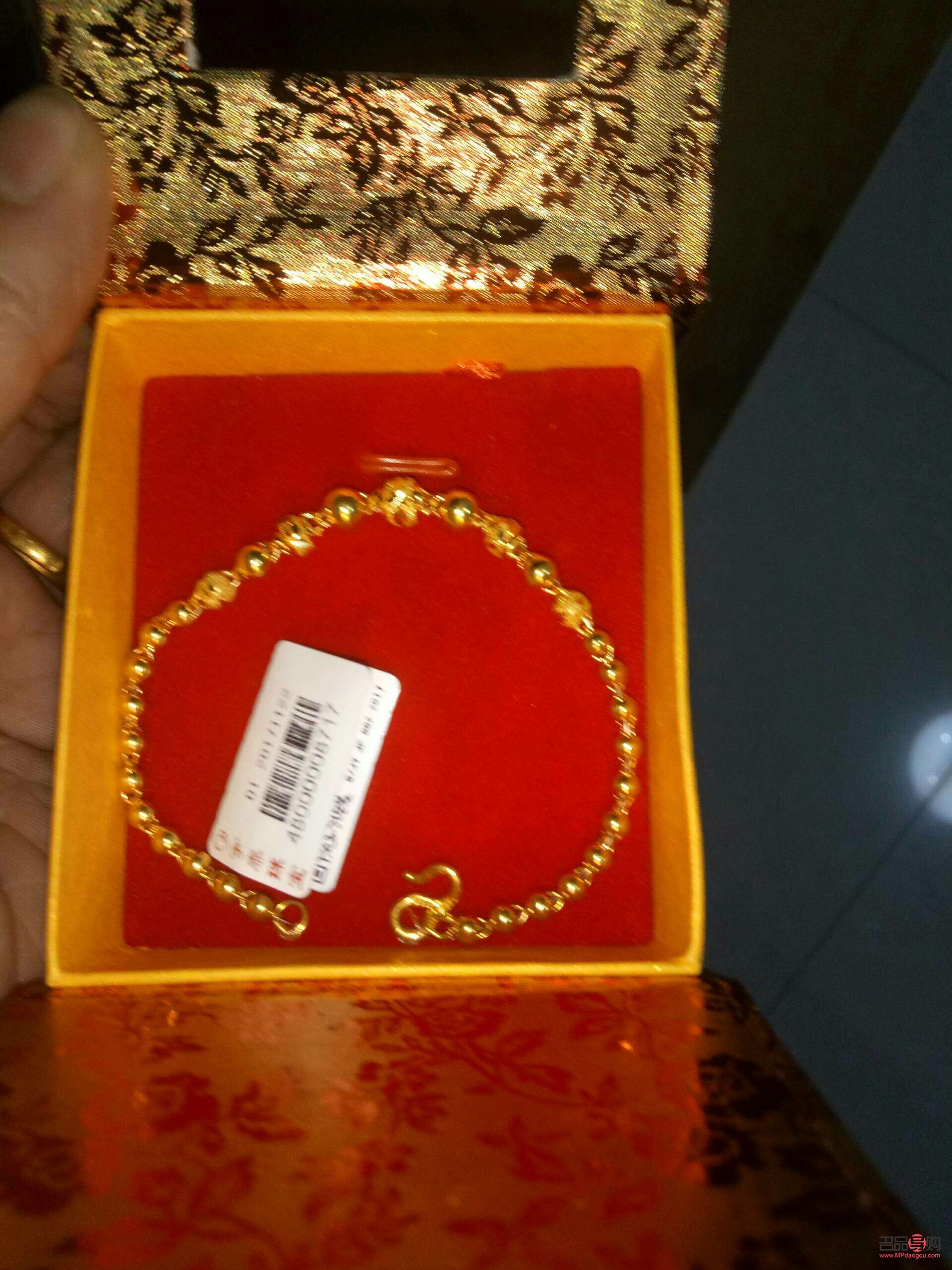 <h3>中國金店有限公司真?zhèn)伪嫖?lt;/h3>