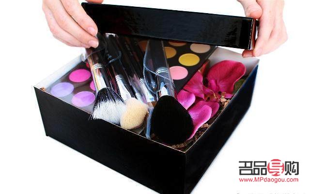 彩妝分裝怎么不碎(彩妝分裝怎么不碎呢)