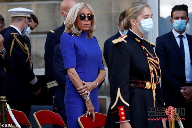 <h3>LV彩妝教程：打造奢華妝容的步驟與技巧</h3>