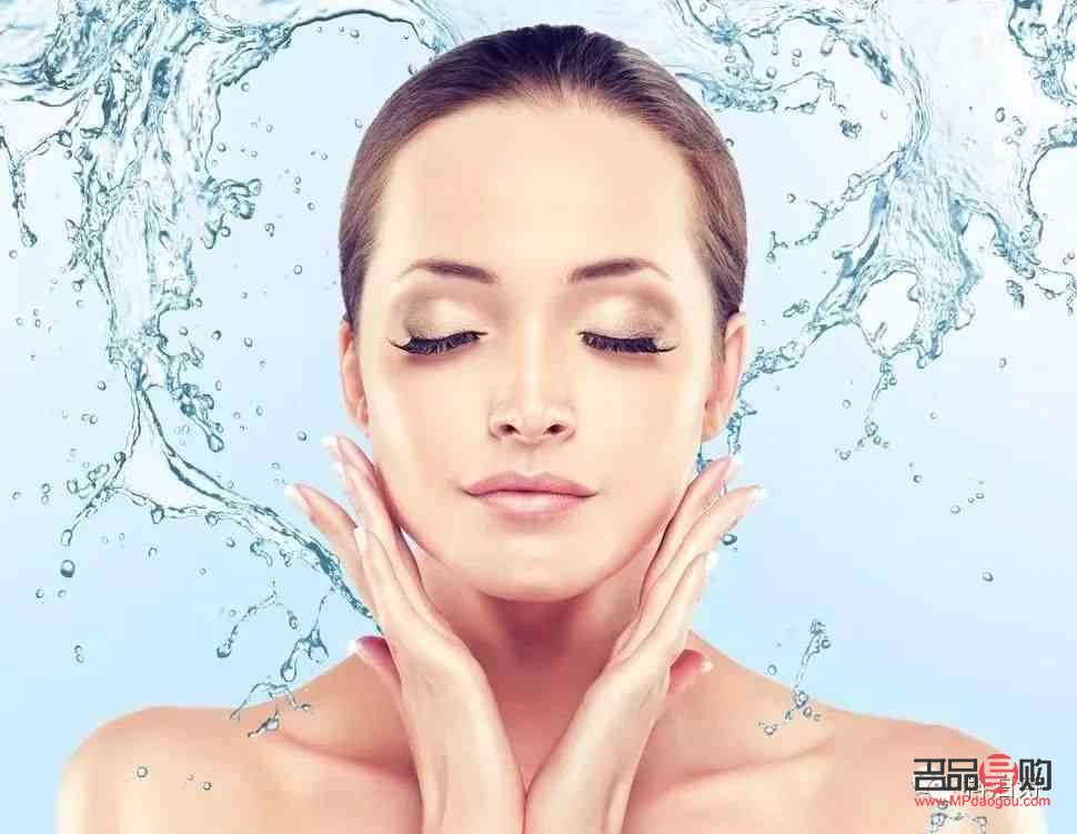 美容護膚品怎么洗(美容護膚品怎么洗掉)