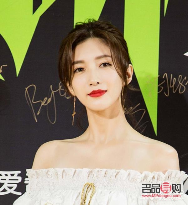 掌握技巧，畫眼線不暈染