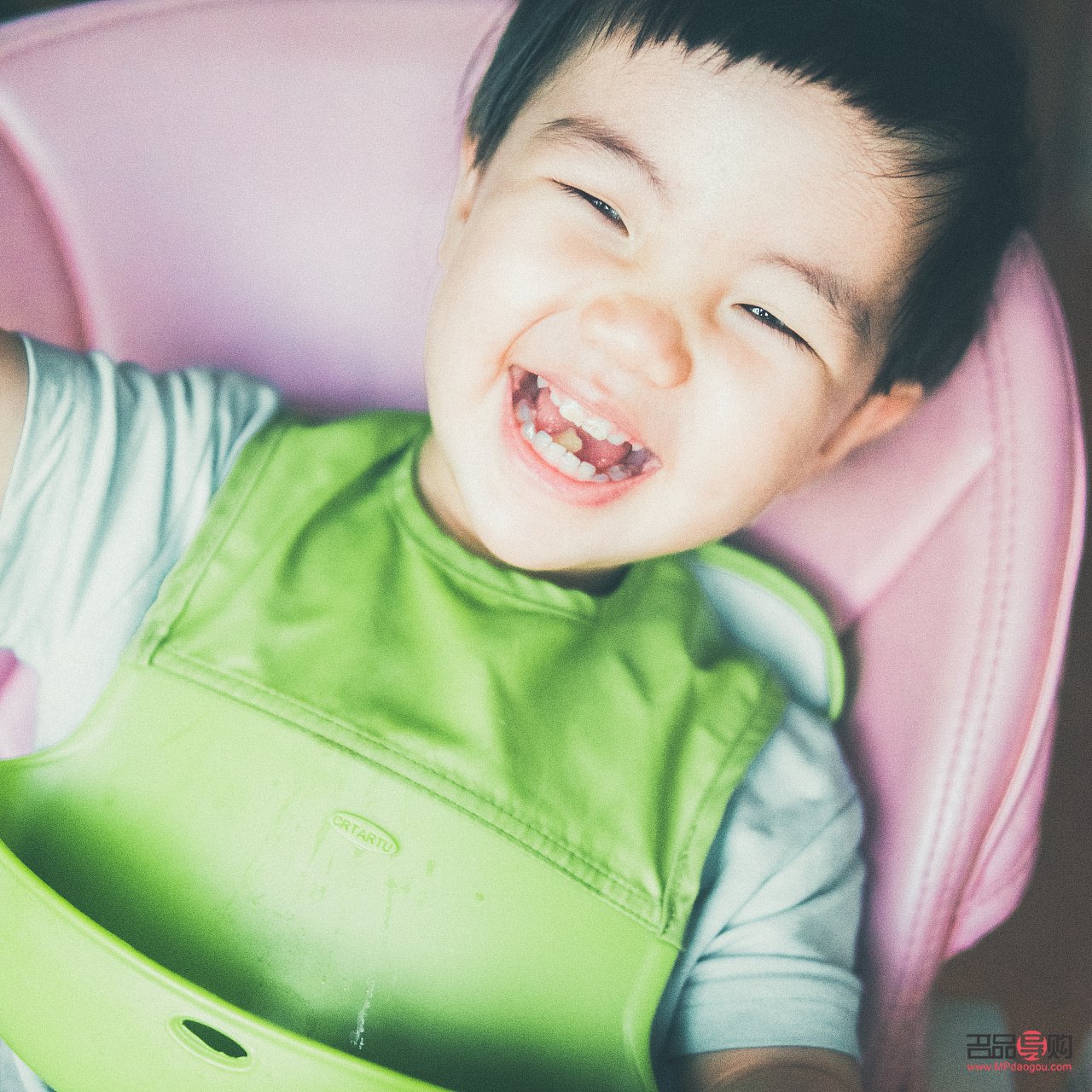 <h3>為四歲兒童選擇最佳禮物：讓歡笑與成長(zhǎng)相伴</h3>