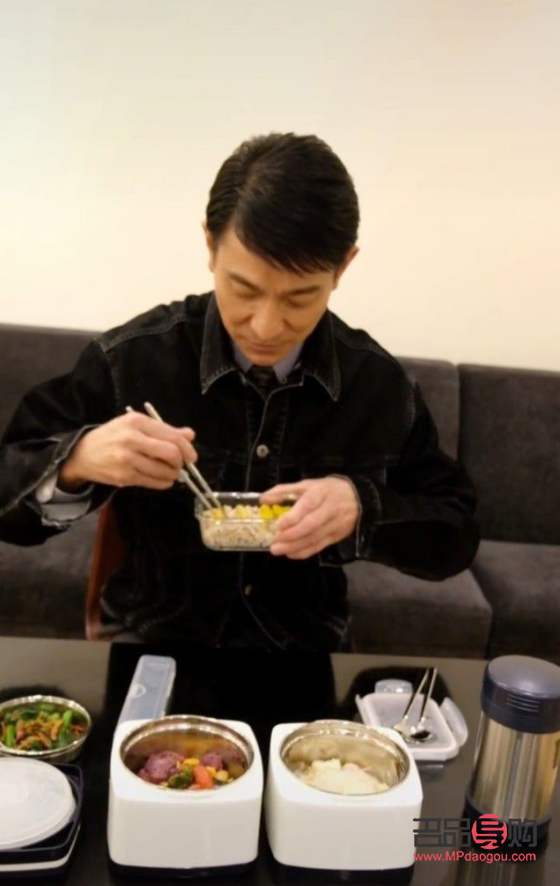 劉德華的養(yǎng)生之道：身體護(hù)理秘籍大揭秘