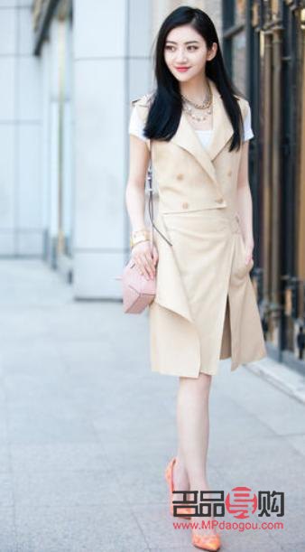 軍人彩妝怎么發(fā)(軍人彩妝怎么發(fā)朋友圈)