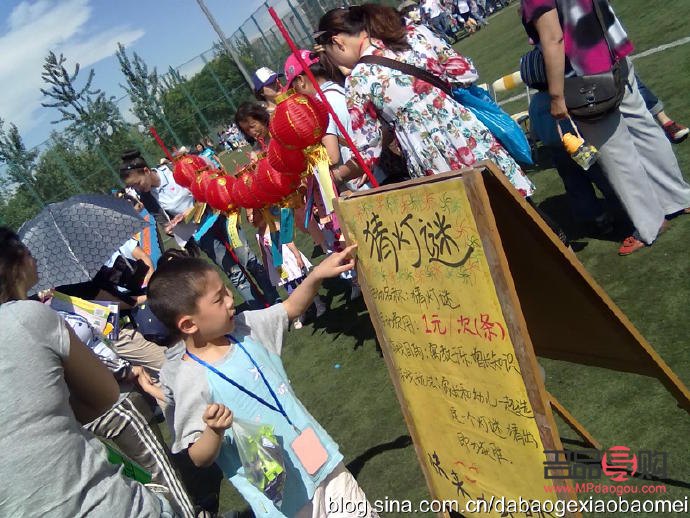 軍人彩妝怎么發(fā)(軍人彩妝怎么發(fā)朋友圈)