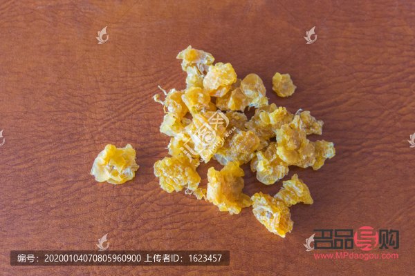 <h3>蛤蟆油美容秘籍：煥發(fā)肌膚光彩的神奇之油</h3>