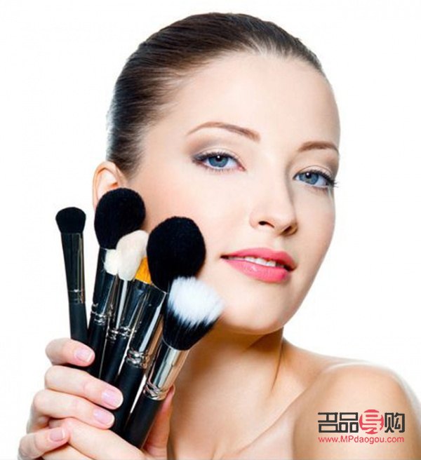 如何免費體驗彩妝(如何免費體驗彩妝禮盒)