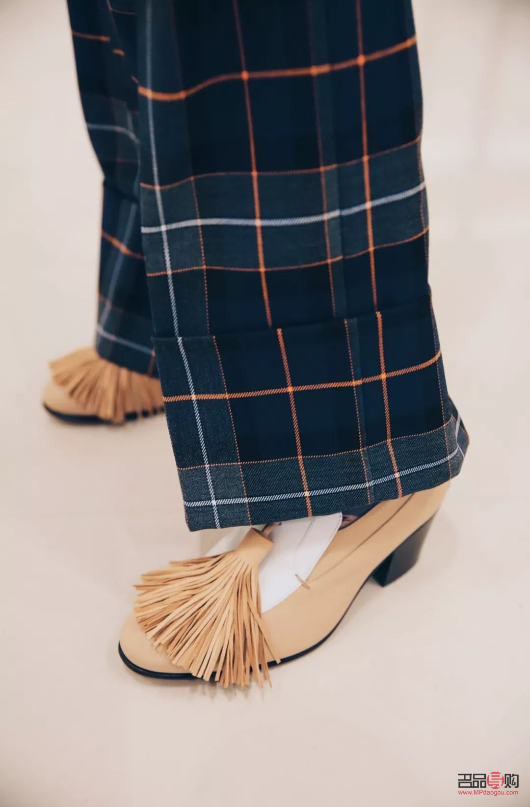 <h3>情人節(jié)送禮攻略：挑選一份心意滿滿的禮物</h3>