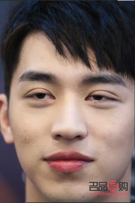 眼皮肌無力的癥狀有哪些(眼皮肌無力的癥狀有哪些表現)