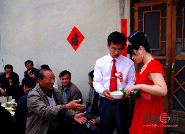 <h3>嬰兒1歲成長里程碑，精選禮物溫暖相伴</h3>