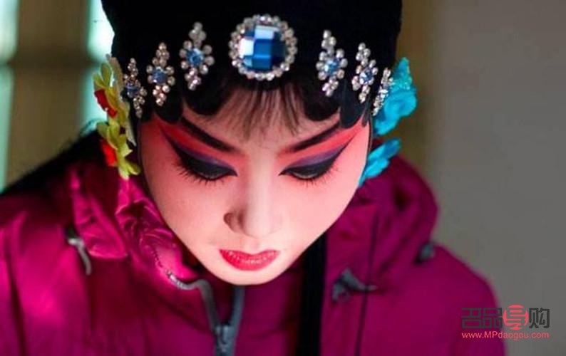 彩妝用品怎么拍(彩妝用品怎么拍視頻)