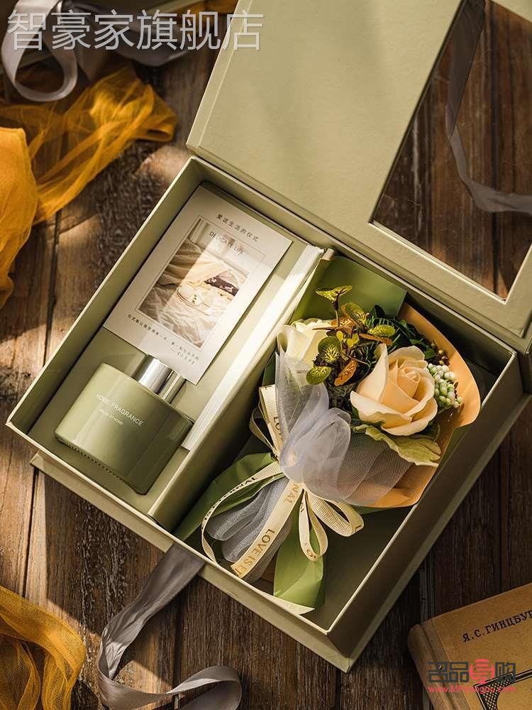 四十歲的女人送啥禮物(四十歲的女人送啥禮物比較好)