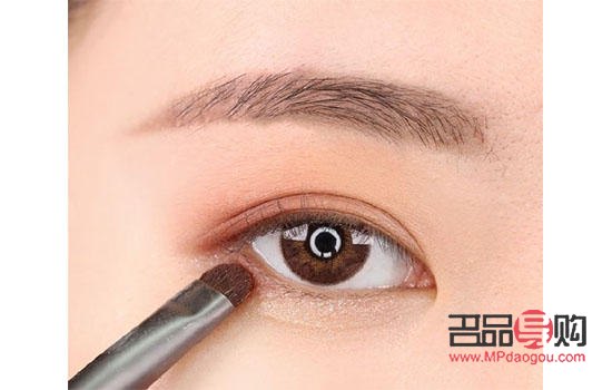 <h3>自制睫毛膏，美麗從細節(jié)開始</h3>