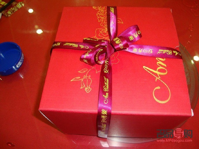 手把手教你用紙疊制精美生日禮物盒