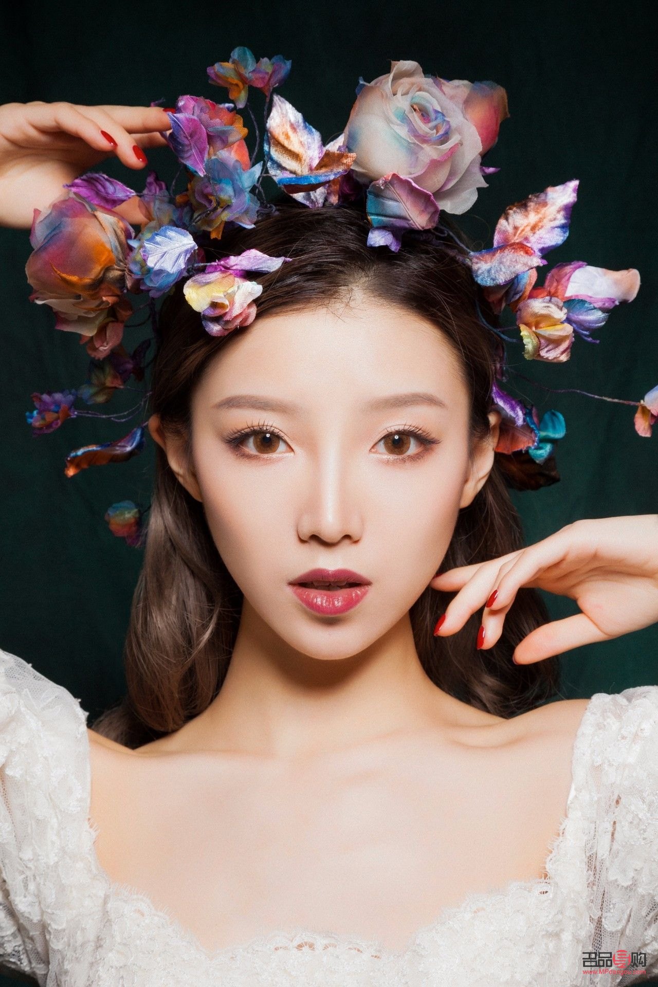 彩妝怎么做(彩妝怎么做活動(dòng)吸引人)