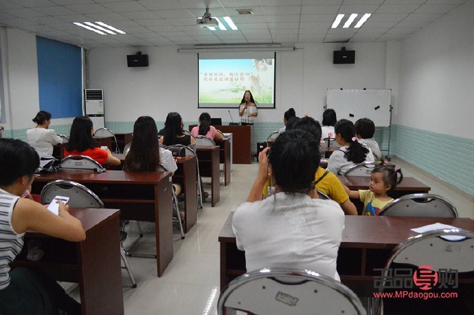 美容醫(yī)生：職業(yè)的魅力與挑戰(zhàn)