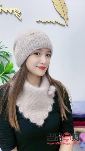 <h3>萬(wàn)達(dá)廣場(chǎng)老鳳祥是否回收黃金？</h3>