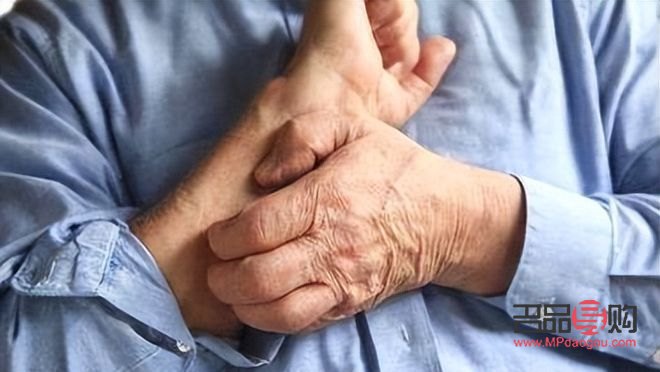 皮膚干怎么畫彩妝(皮膚干怎么畫彩妝教程)