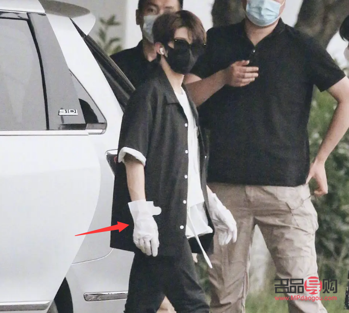 上班怎么畫(huà)簡(jiǎn)單的眼影圖片(上班怎么畫(huà)簡(jiǎn)單的眼影圖片大全)