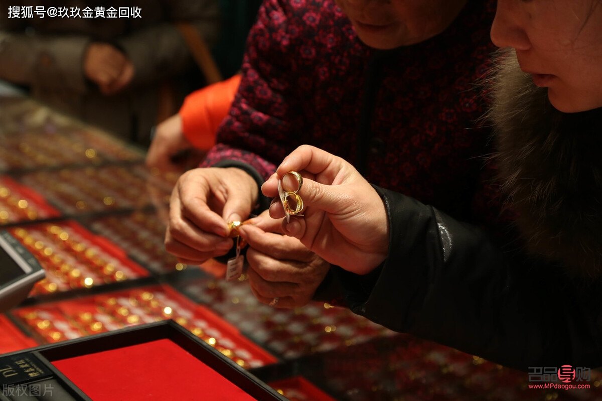 黃金怎么回收才不會(huì)被坑(黃金怎么回收才不會(huì)被坑呢)