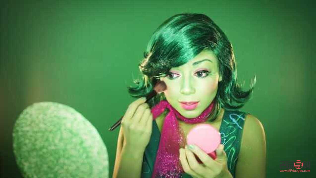 <h3>青蛙彩妝：打造獨特魅力的綠色妝容</h3>