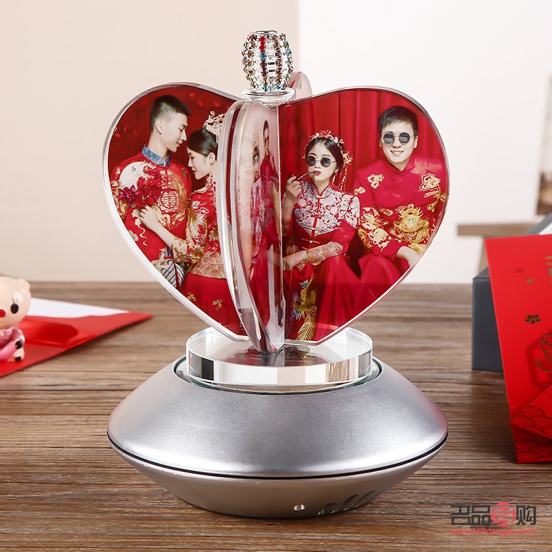 結(jié)婚9年送什么禮物(結(jié)婚9年送什么禮物好)