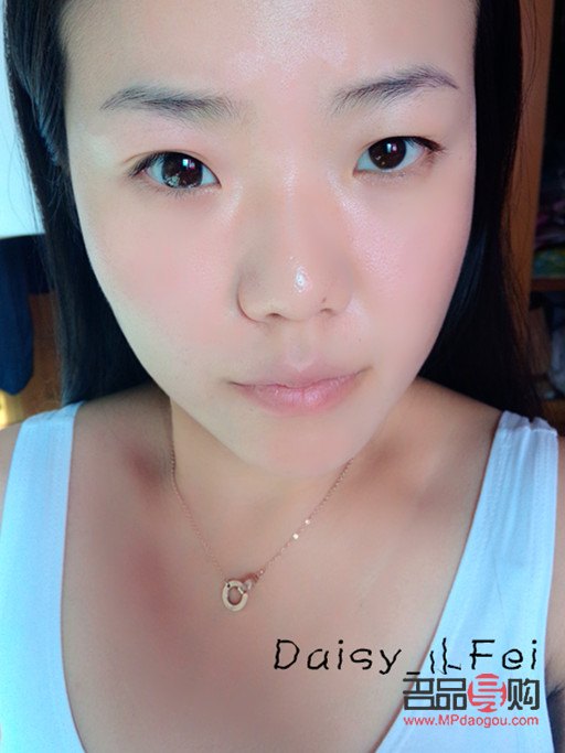 <h3>改善眼睛一大一小的方法與技巧</h3>