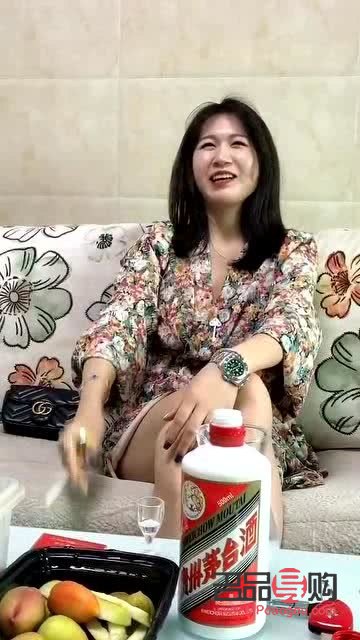 女生喝酒能美容嗎(女生喝酒能美容嗎)