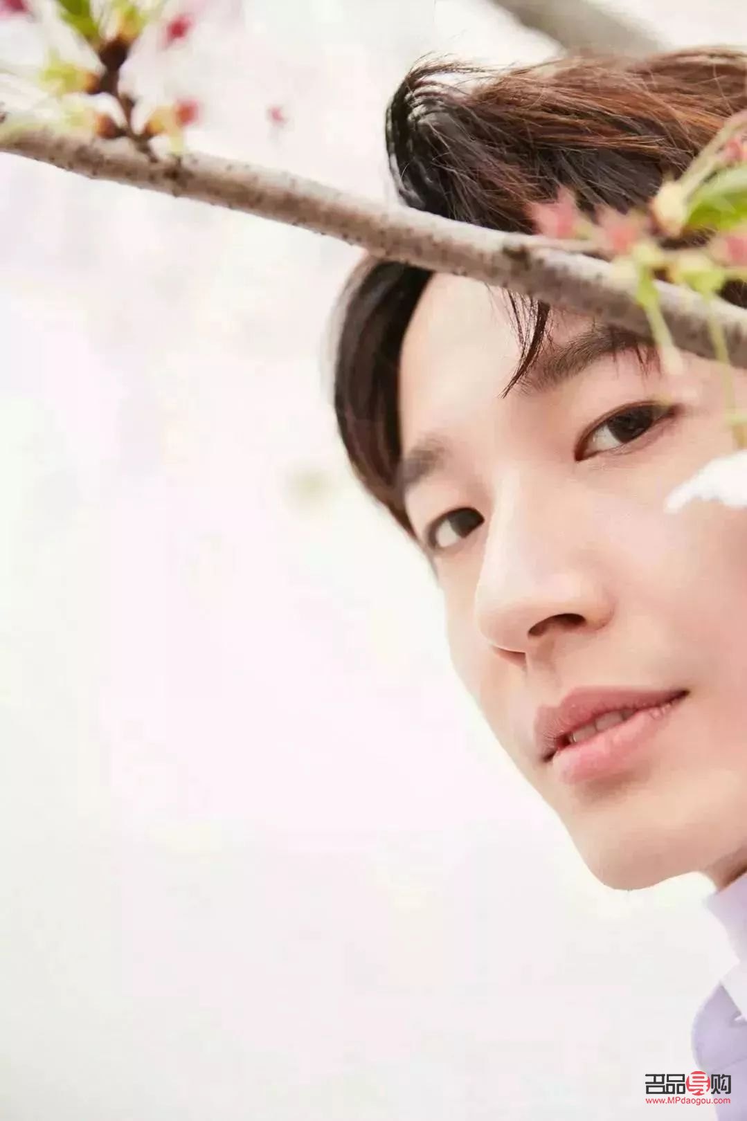 做彩妝導購怎么樣(做彩妝導購怎么樣啊)