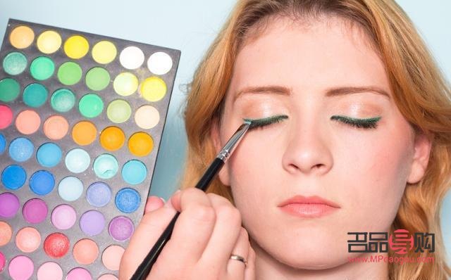 彩妝小貼士：如何畫出完美妝容