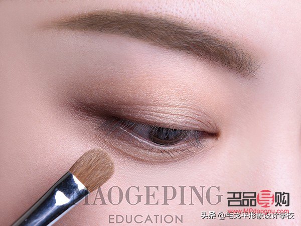 下眼影畫法(下眼影畫法圖)