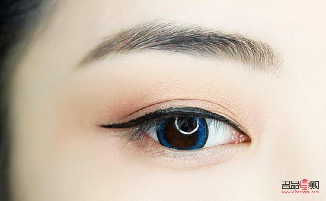 眼線圖片 效果圖女生(眼線圖片 效果圖女生可愛)