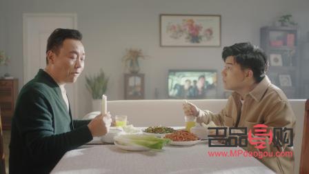 送父母10萬(wàn)禮物，孝心與選擇的思考