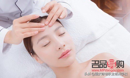 學(xué)美容如何(學(xué)美容如何練手柔軟度)