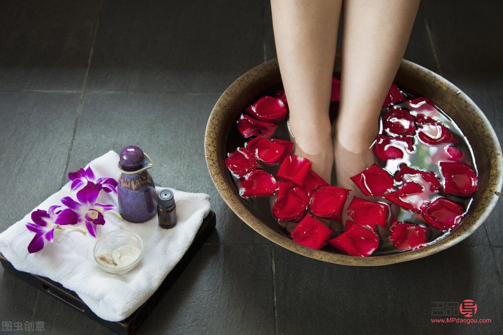 泡腳怎么護(hù)理身體(泡腳怎么護(hù)理身體好)