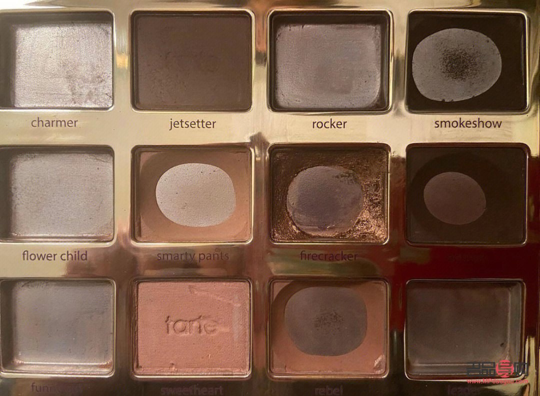 <h1>彩妝鐵皮秘籍：打造持久妝容的必備技巧</h1>