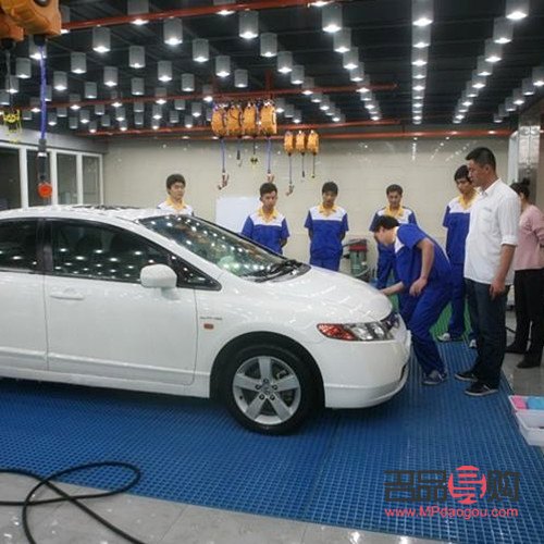 洗車場的美容秘籍：打造亮麗車輛的絕佳策略