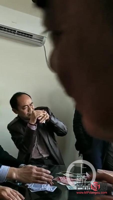 乳腺不好送點(diǎn)什么禮物(乳腺病人送禮)