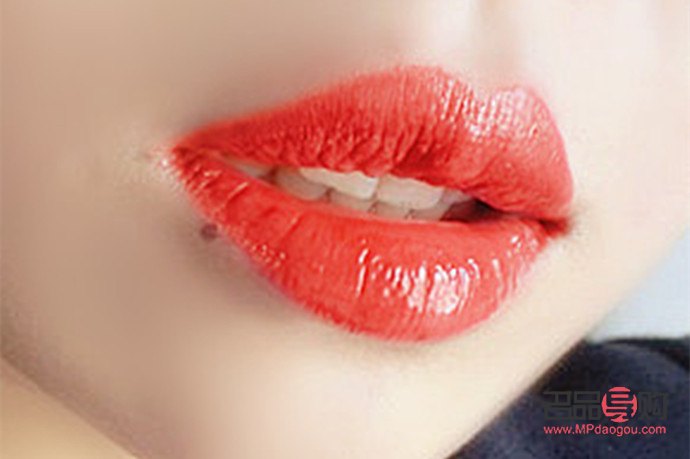 初學(xué)者淡妝眼影畫(huà)法圖片欣賞