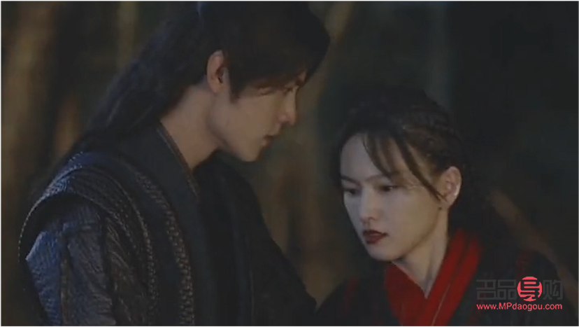 <h3>眼睛彩妝技巧大揭秘：打造迷人電眼的秘訣</h3>